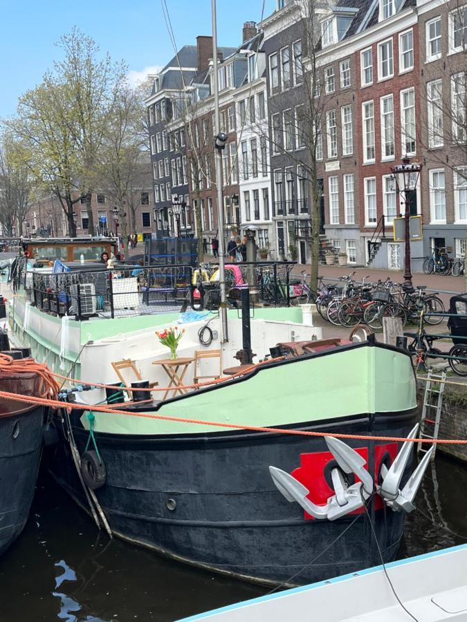 Skinny Bridge Houseboat Amstel View Amsterdam Exterior foto